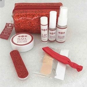 Fantasia Accessories - Mini Emergency Kit